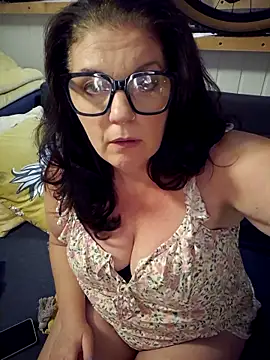 420Curvybabe live sex cam