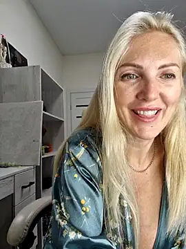 Monna live sex cam