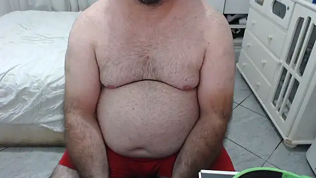 MysterBearMG live sex cam