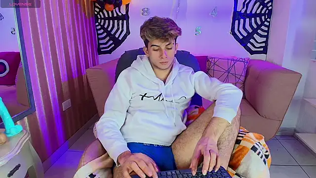 MrWilliseo live sex cam