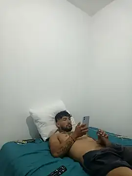 Kingbigcock23cm live sex cam