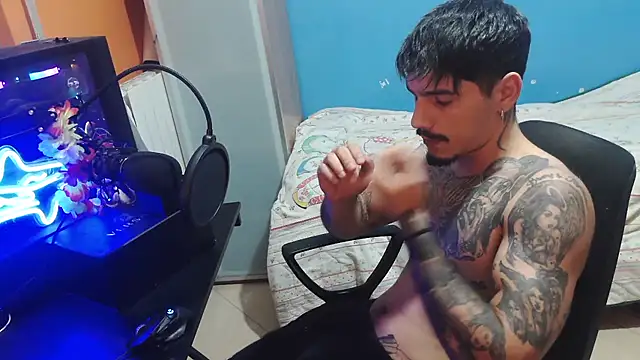 Badboyi1997 live sex cam
