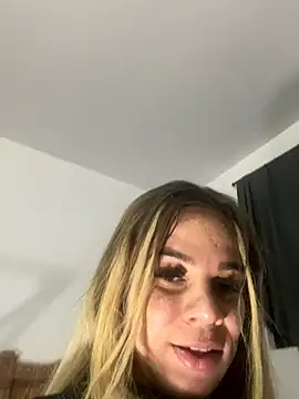 lanahot-77 live sex cam