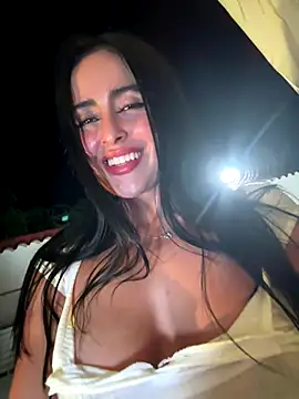 Alexandra_duque live sex cam