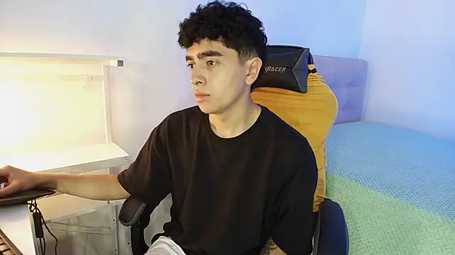 _nickconnor01 live sex cam
