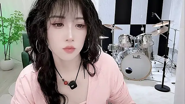 Evangelin-e live sex cam
