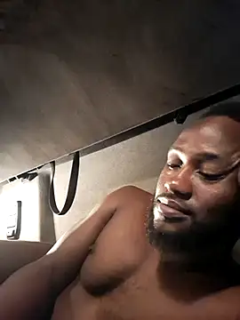 Bull_Gee live sex cam