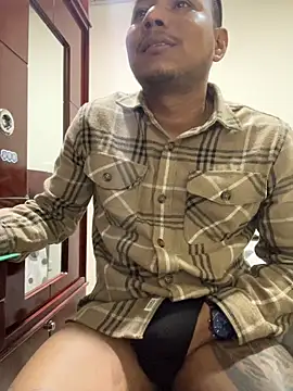 Saipadpuer30 live sex cam
