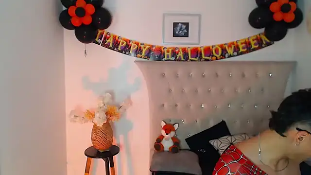SalvadorFit live sex cam