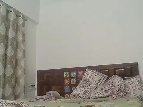 julywwrt live sex cam