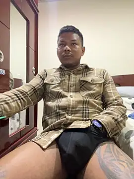 Saipadpuer30 live sex cam
