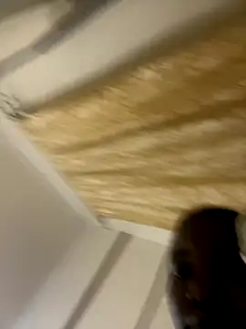 sweet18creamybigpussy live sex cam