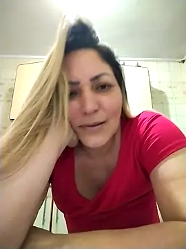 Lunita86 live sex cam