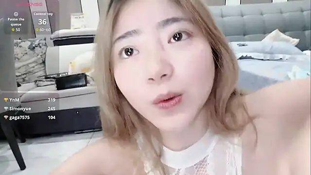 lovexuanzi live sex cam