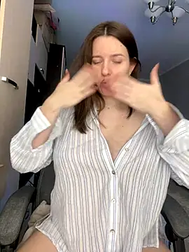 NastyushaaLove live sex cam