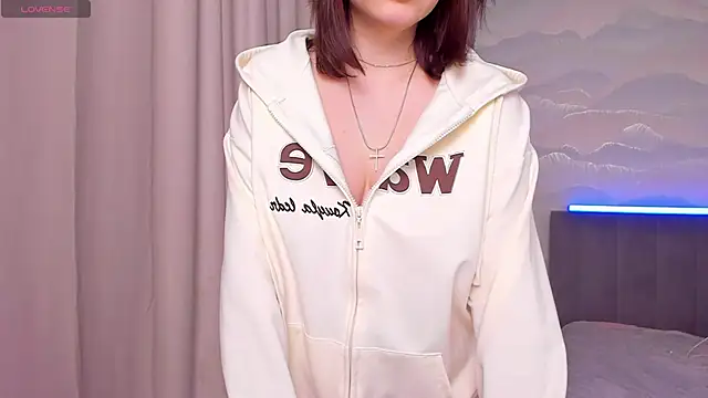Eva_Doo live sex cam
