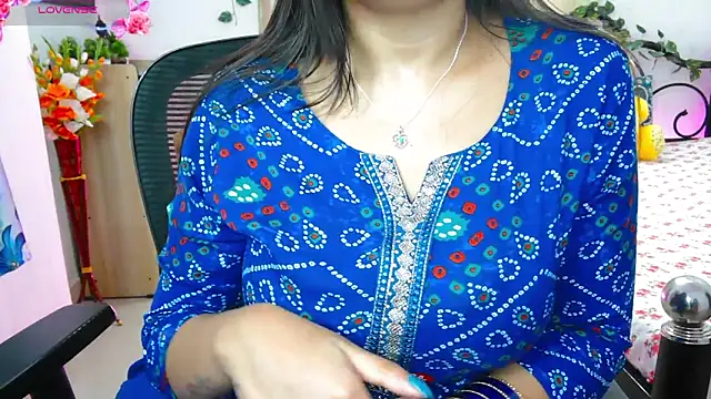 thyAnvi live sex cam