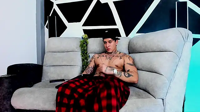 JUSTIN_FULLER1 live sex cam