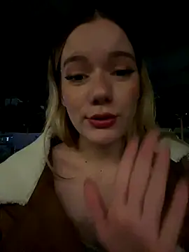 NicoleCut live sex cam