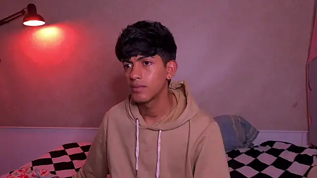 teobrowny live sex cam