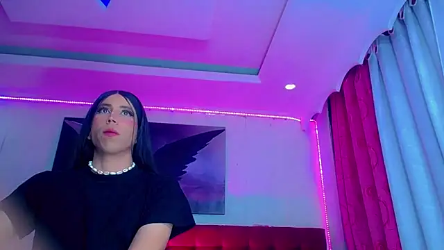 NahomiCamper live sex cam