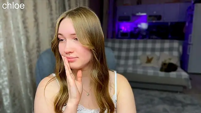 ChloeMillerMeow's Stripchat show and profile