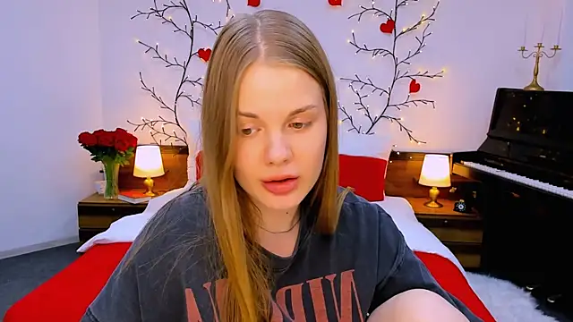 holy_kitty live sex cam