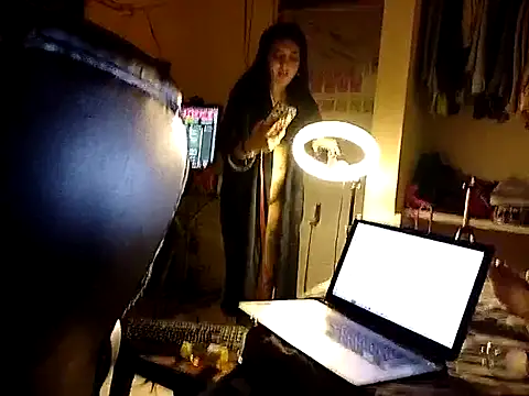 saenzjulieta1 live sex cam