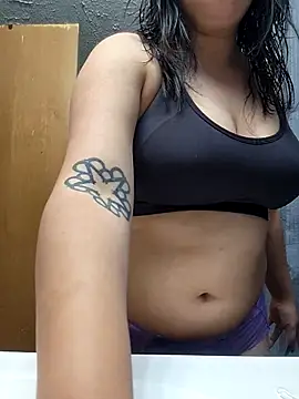 AriannaPena live sex cam
