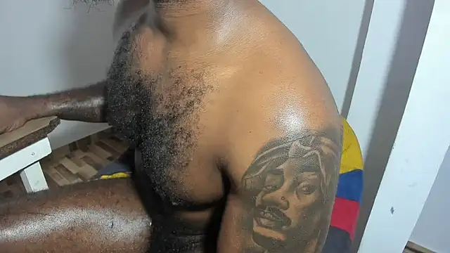 Freedom_24 live sex cam