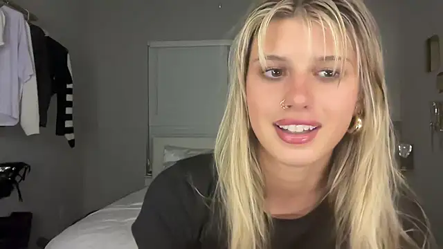 AnnGrayson live sex cam