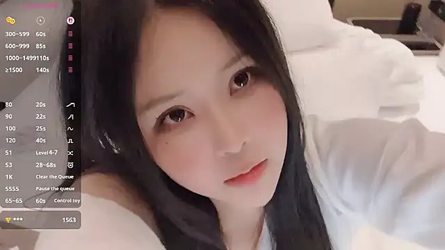 Fountain- live sex cam