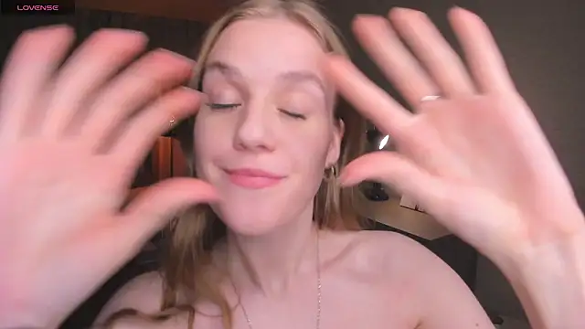 OdellaFrake live sex cam