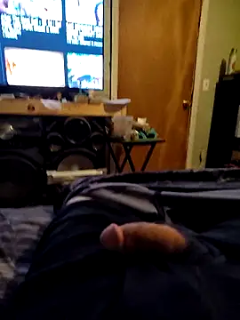 Wolfyking95 live sex cam