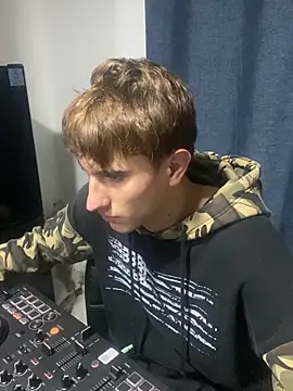 oliver_Lz live sex cam