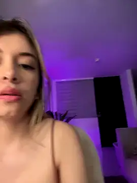 carolina__star live sex cam