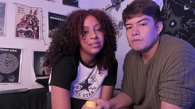hothoneychile live sex cam