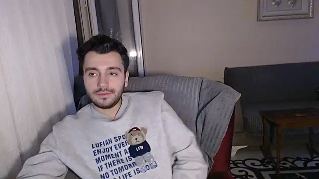 handsomeee04 live sex cam