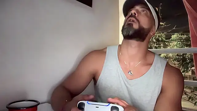 romeolovedark live sex cam