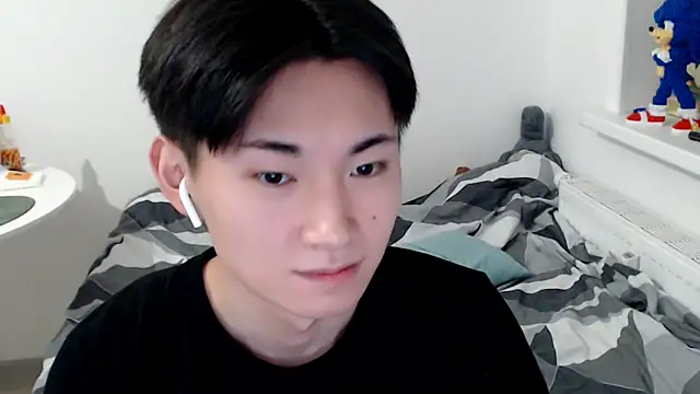 Miram_Yu live sex cam