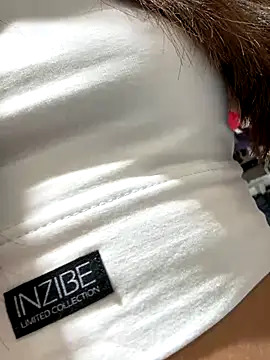 AngelinaTeller live sex cam