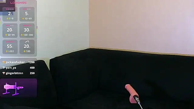 hairyncuteass live sex cam
