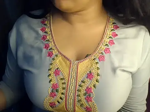 Trezza live sex cam