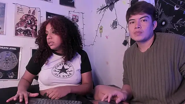 hothoneychile live sex cam