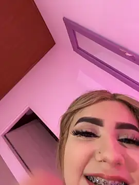 akirahattori live sex cam