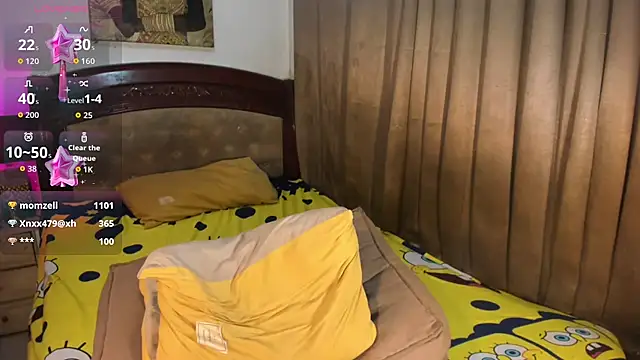 maviehugecock live sex cam