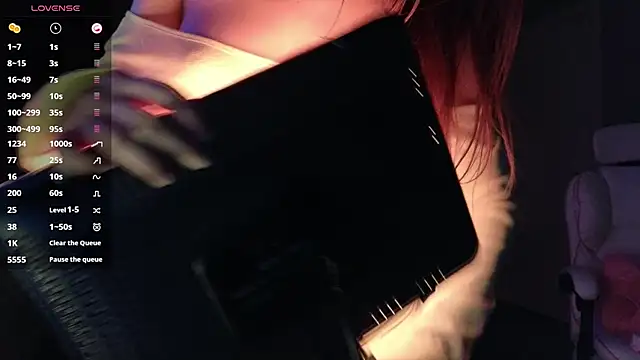 Ella_lee15 live sex cam