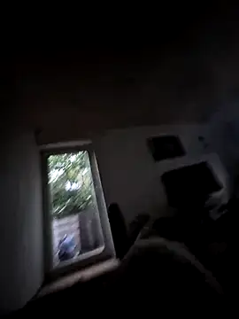 DerechteJunge live sex cam