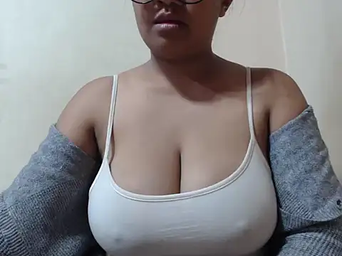 Anialovie live sex cam