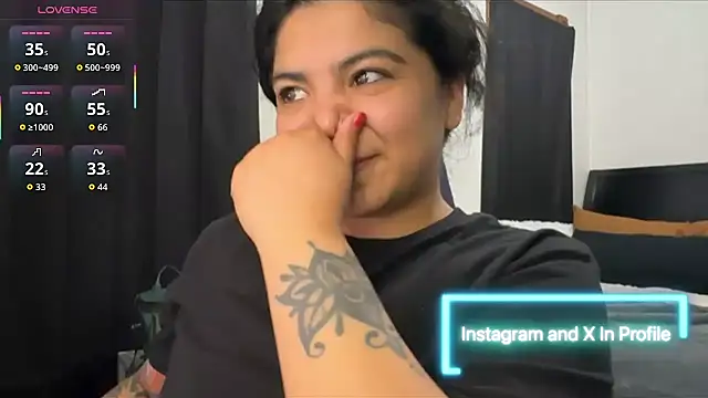 kimmiakiss22 live sex cam
